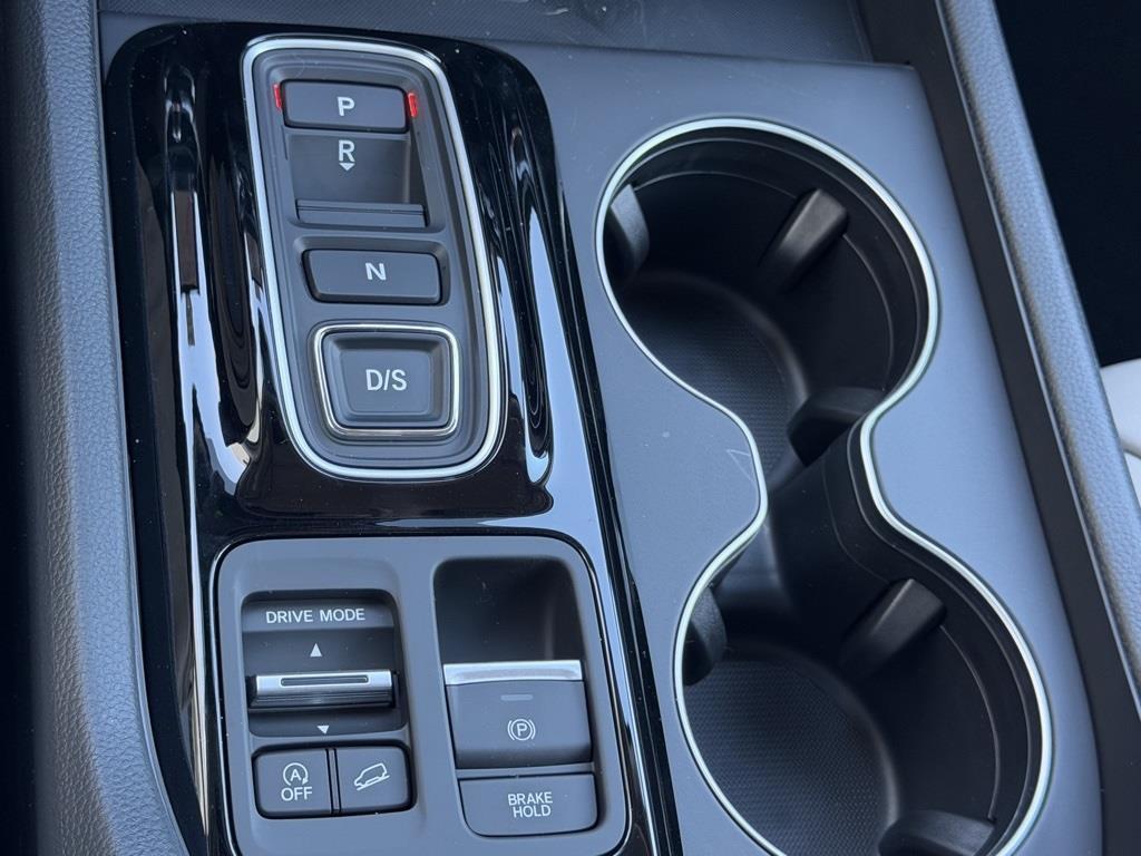 new 2026 Honda Pilot car, priced at $45,990