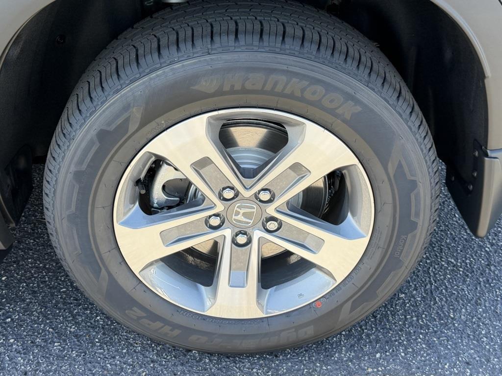 new 2026 Honda Pilot car, priced at $45,990