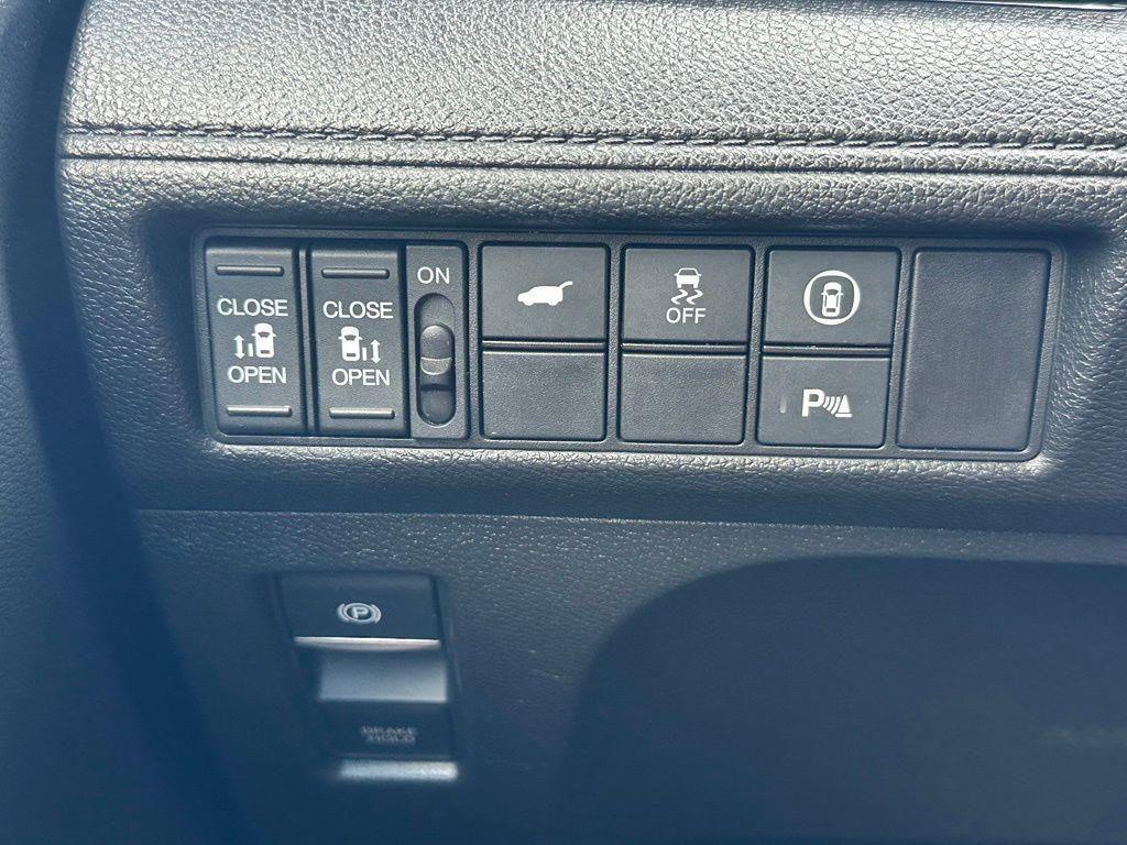 used 2022 Honda Odyssey car, priced at $30,380