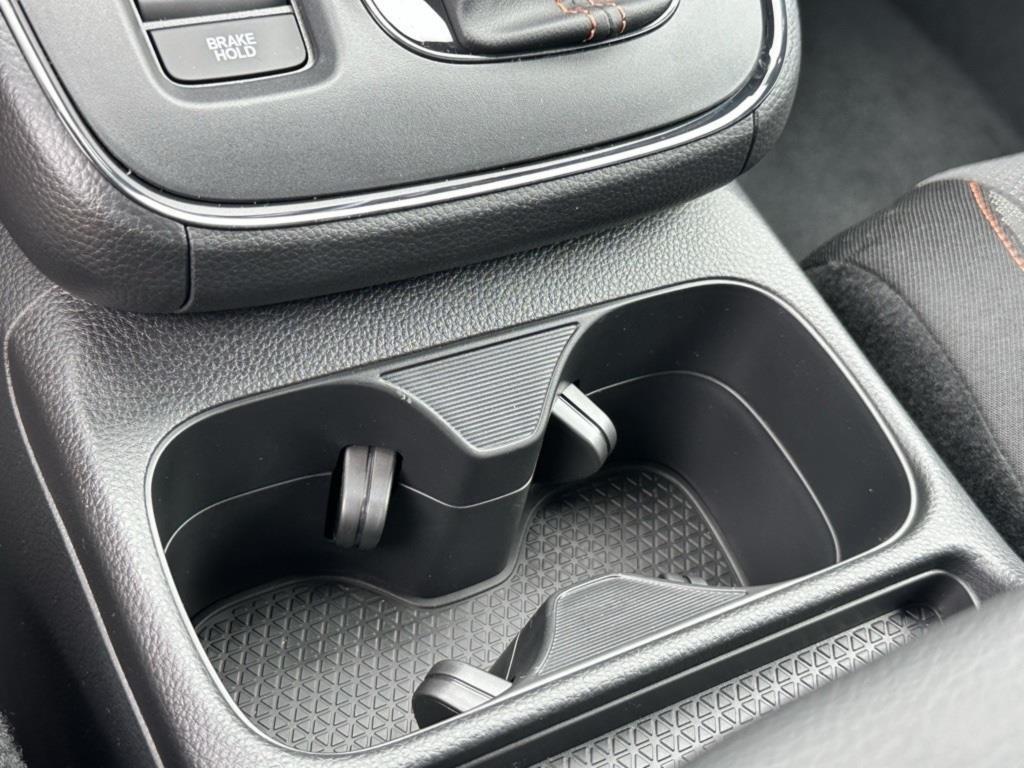 new 2026 Honda CR-V Hybrid car, priced at $39,175