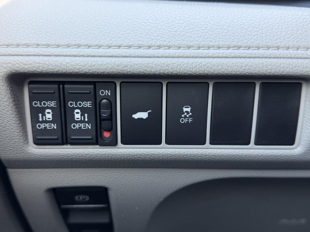 new 2026 Honda Odyssey car, priced at $42,510