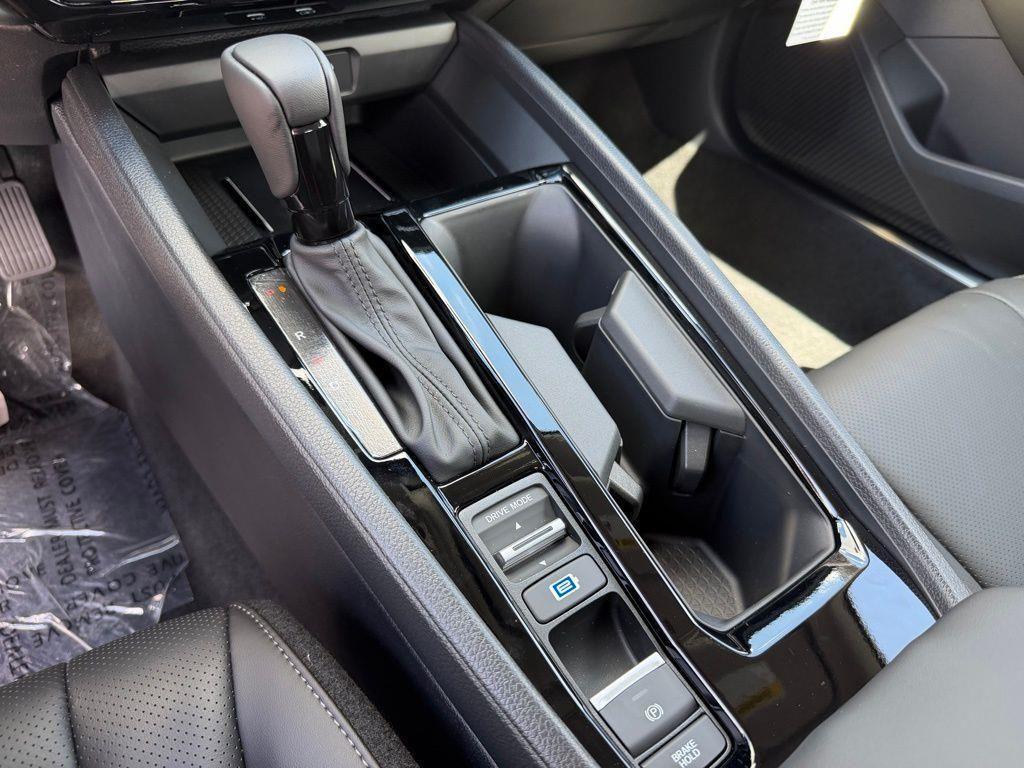 new 2026 Honda Accord Hybrid car, priced at $35,290