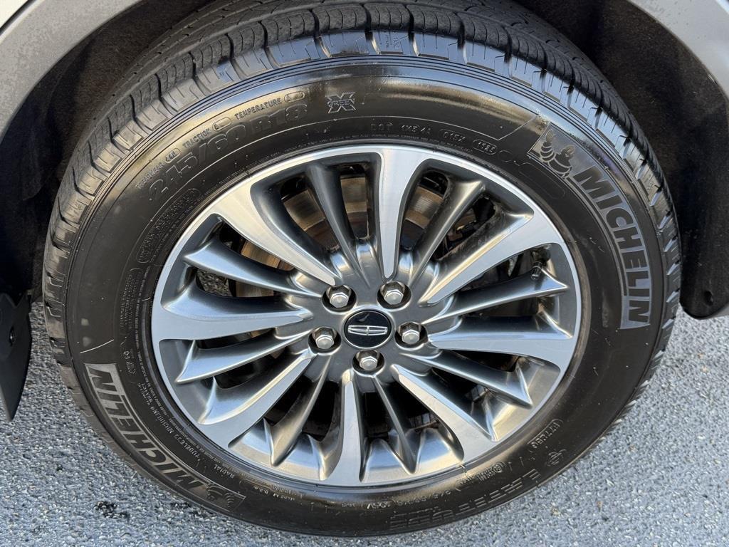 used 2023 Lincoln Nautilus car, priced at $33,000