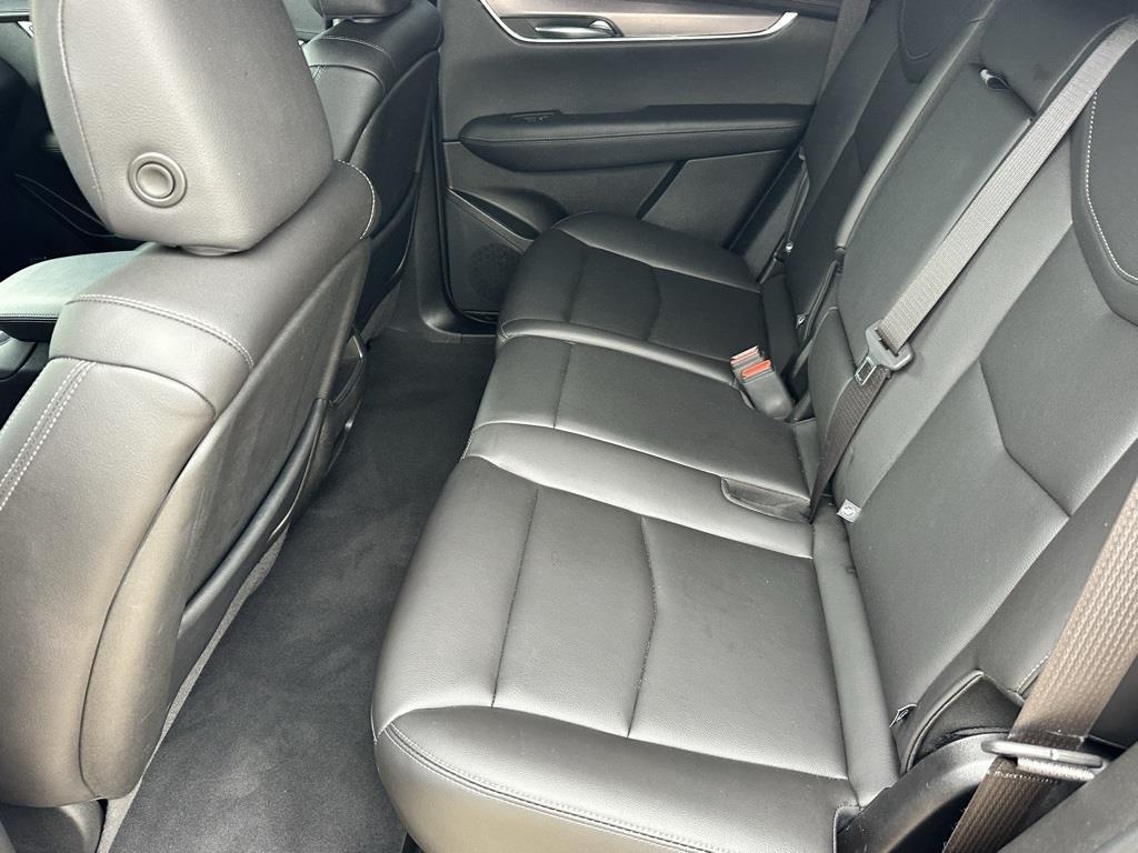 used 2023 Cadillac XT5 car, priced at $25,000