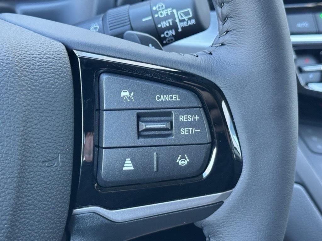 new 2026 Honda Odyssey car, priced at $42,510