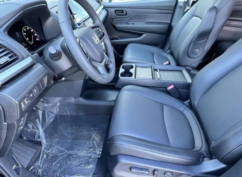new 2026 Honda Odyssey car, priced at $42,510