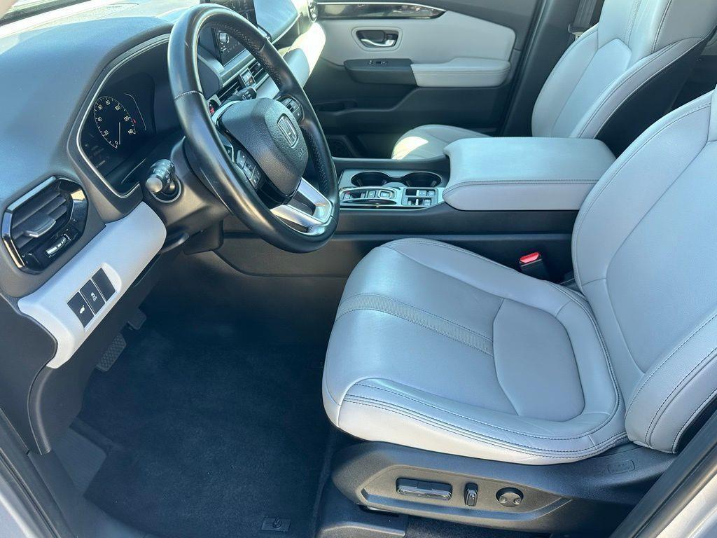 used 2023 Honda Pilot car, priced at $37,768