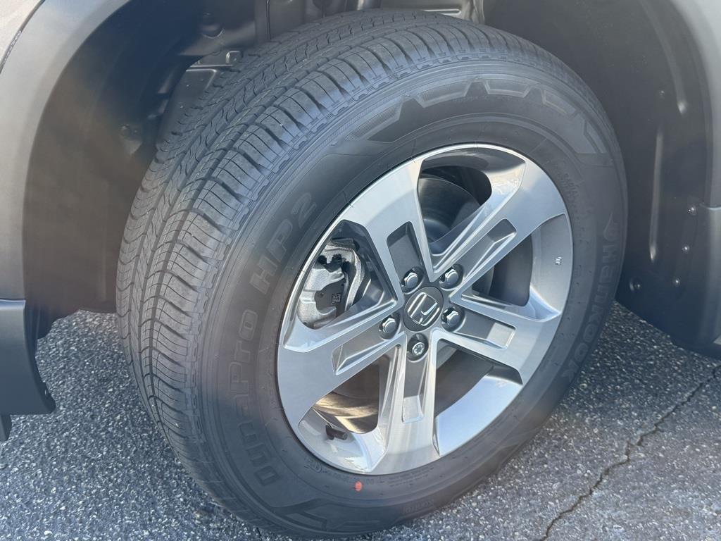 new 2026 Honda Pilot car, priced at $45,990