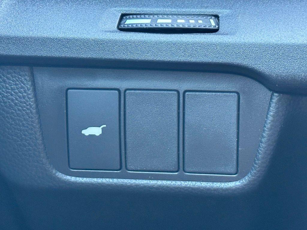 new 2026 Honda CR-V Hybrid car, priced at $39,630