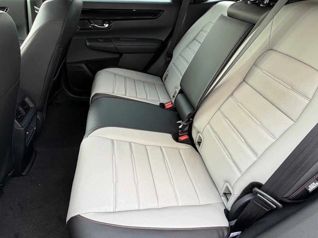 new 2026 Honda CR-V Hybrid car, priced at $46,503