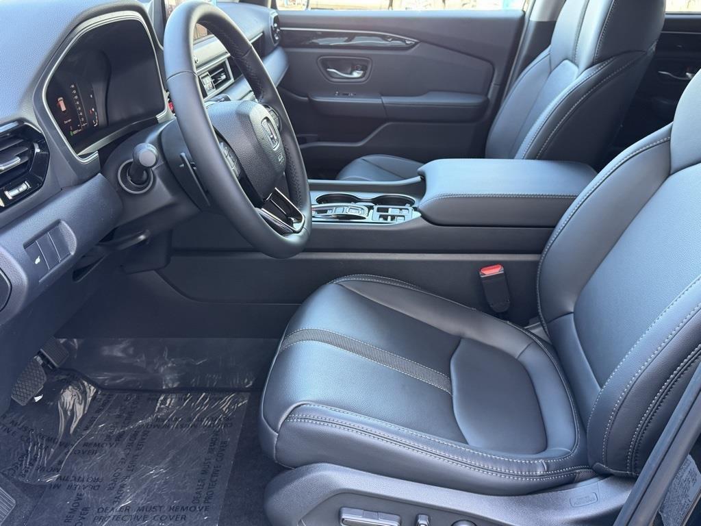 new 2026 Honda Pilot car, priced at $45,990