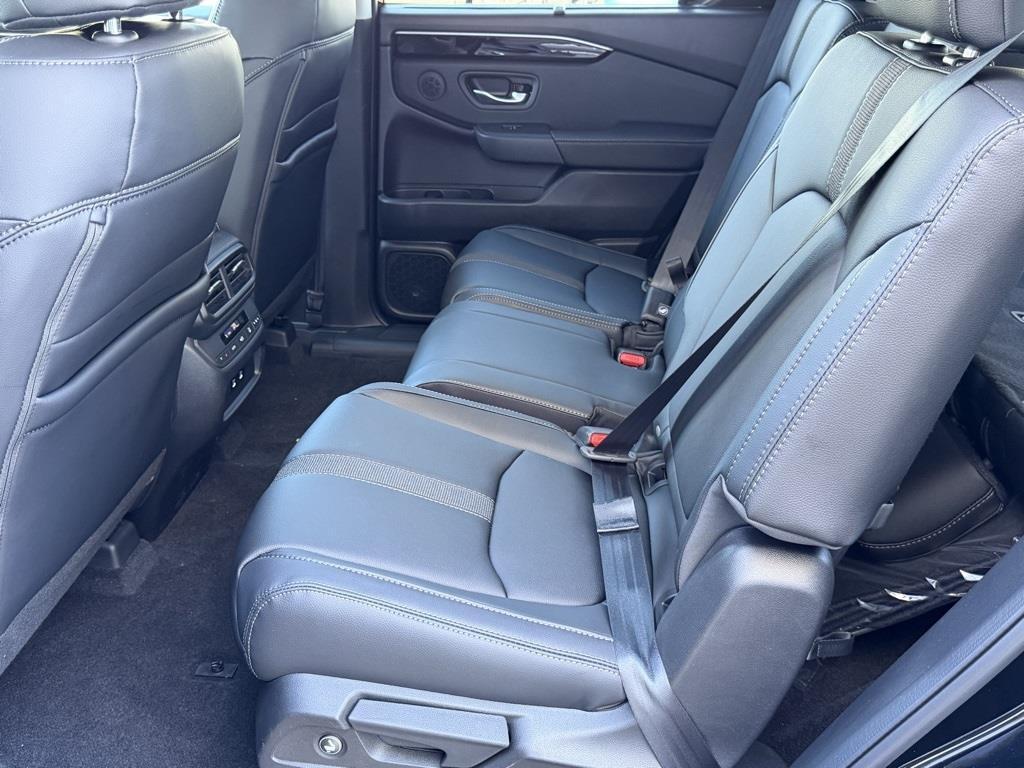 new 2026 Honda Pilot car, priced at $45,990