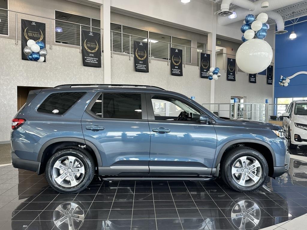 new 2026 Honda Pilot car, priced at $45,990