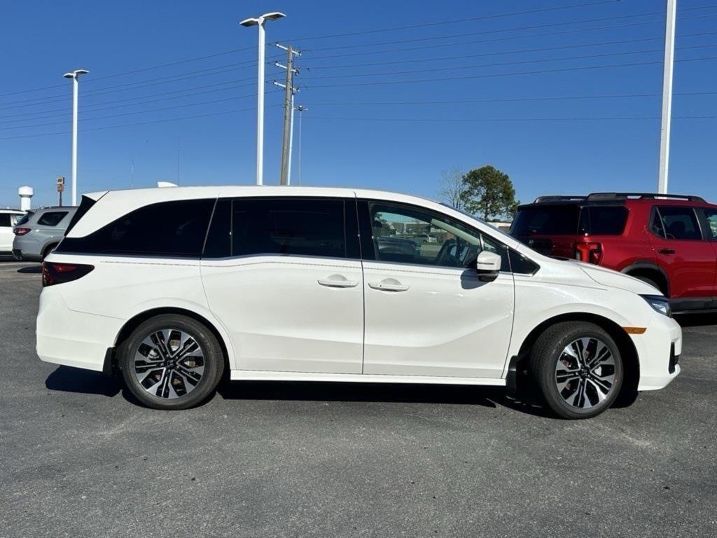 new 2026 Honda Odyssey car, priced at $53,645