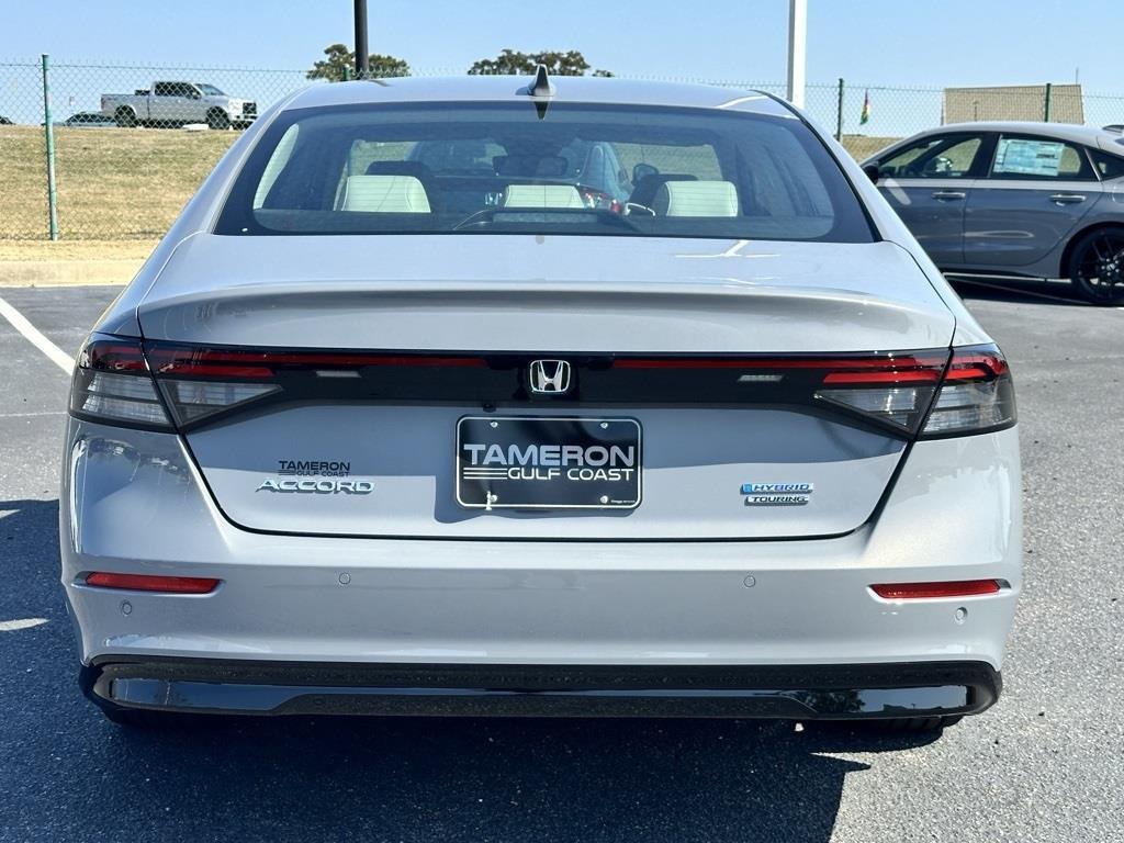 new 2026 Honda Accord Hybrid car, priced at $40,145