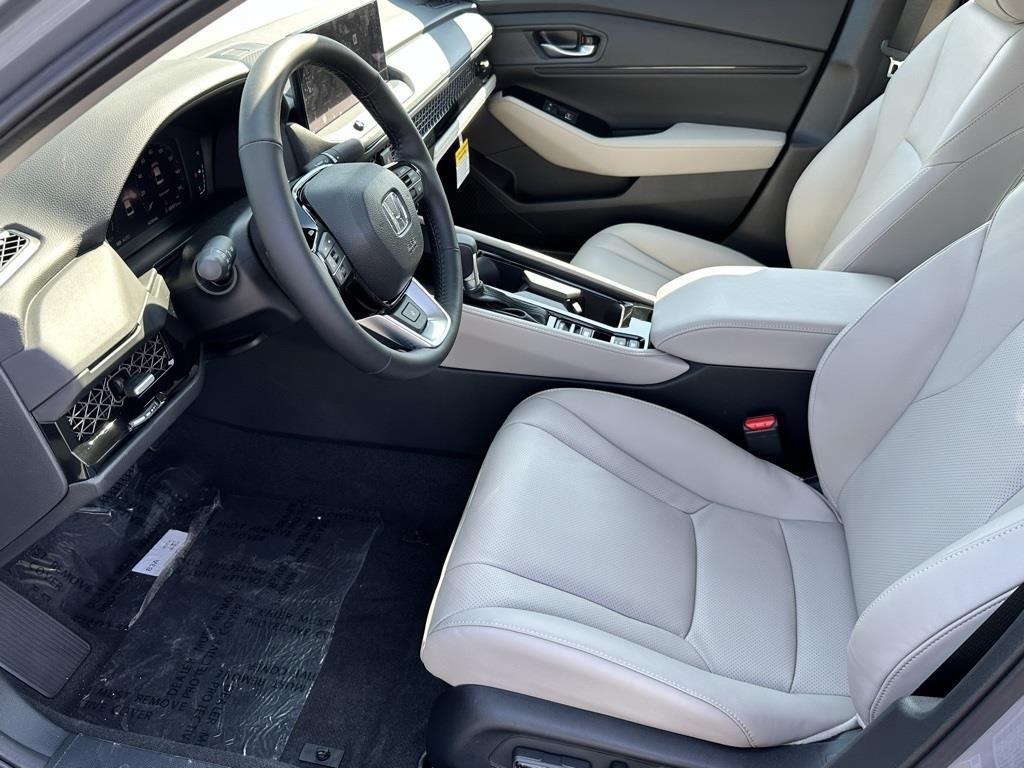new 2026 Honda Accord Hybrid car, priced at $40,145