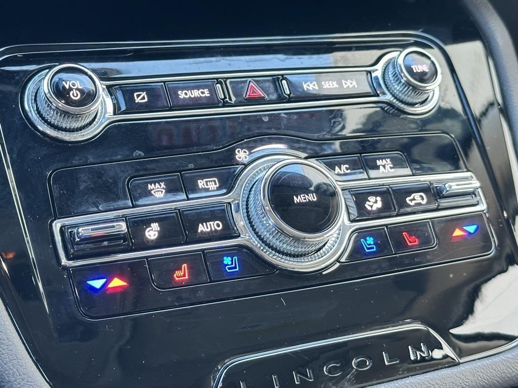 used 2022 Lincoln Corsair car, priced at $29,587