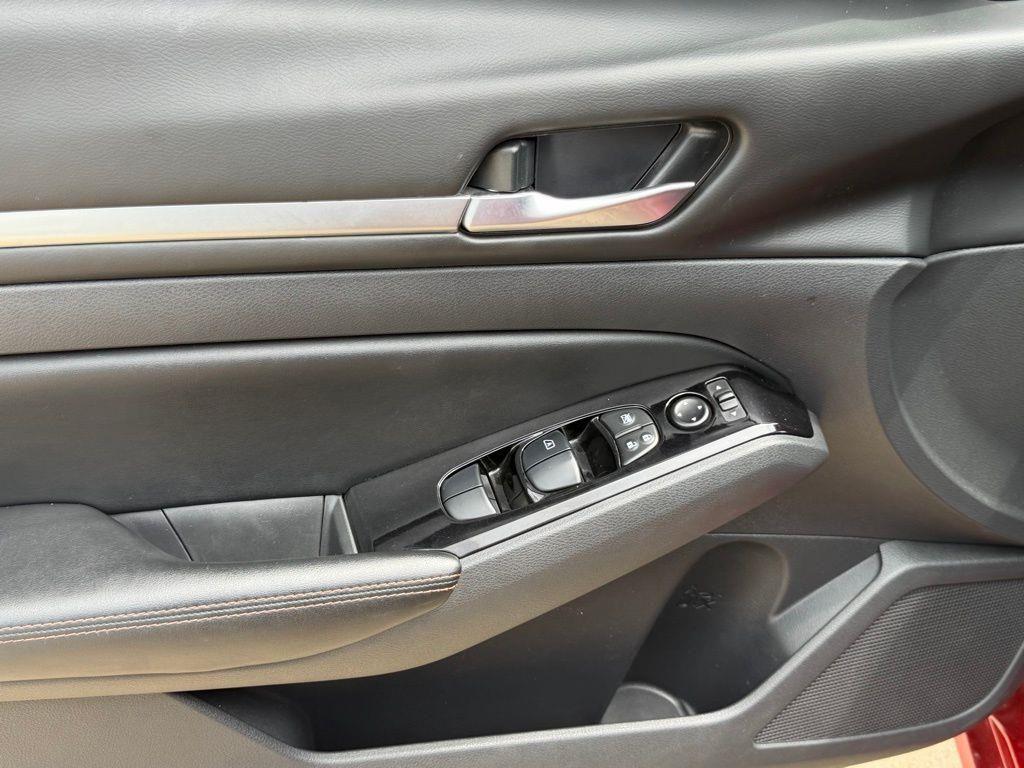 used 2024 Nissan Altima car, priced at $22,302