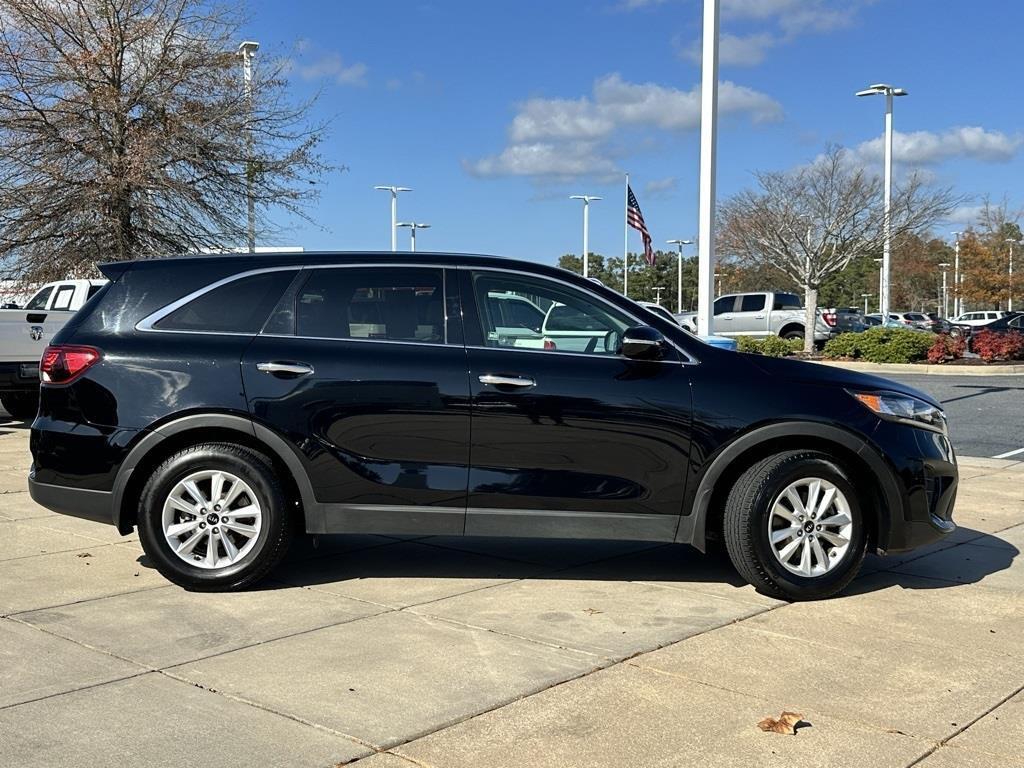 used 2020 Kia Sorento car, priced at $14,131