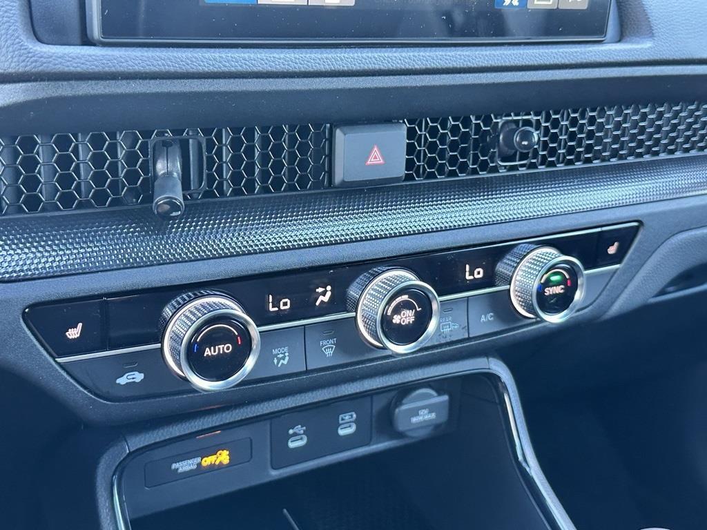 new 2026 Honda CR-V Hybrid car, priced at $39,175