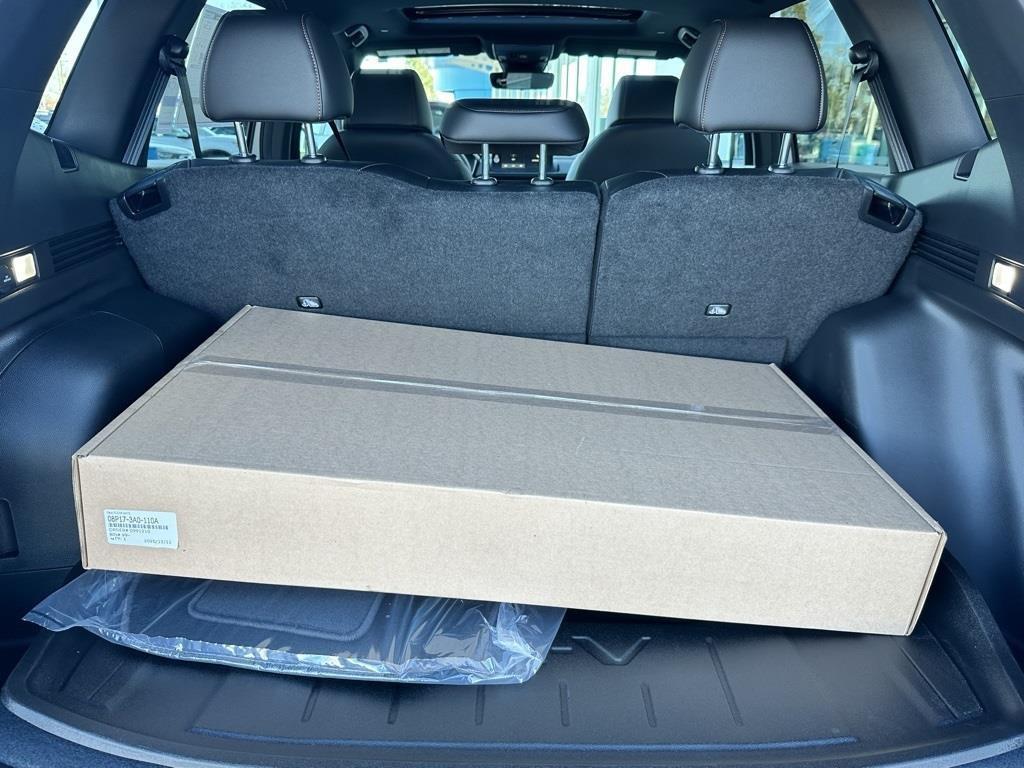 new 2026 Honda CR-V Hybrid car, priced at $39,175