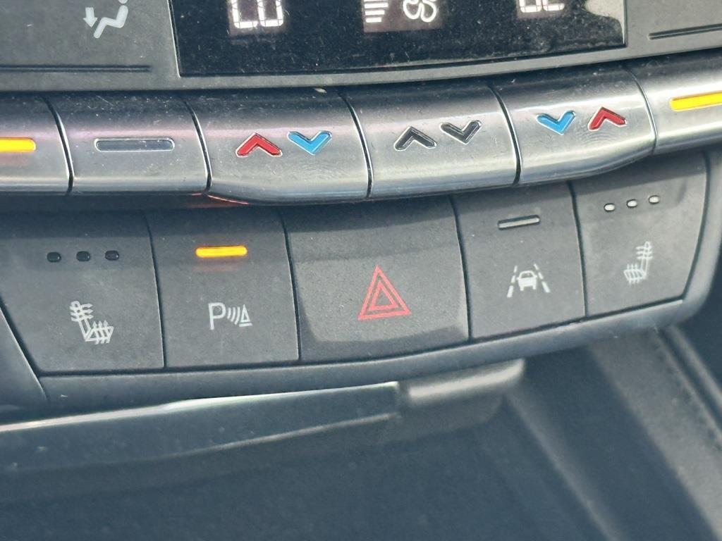 used 2023 Cadillac XT4 car, priced at $27,494