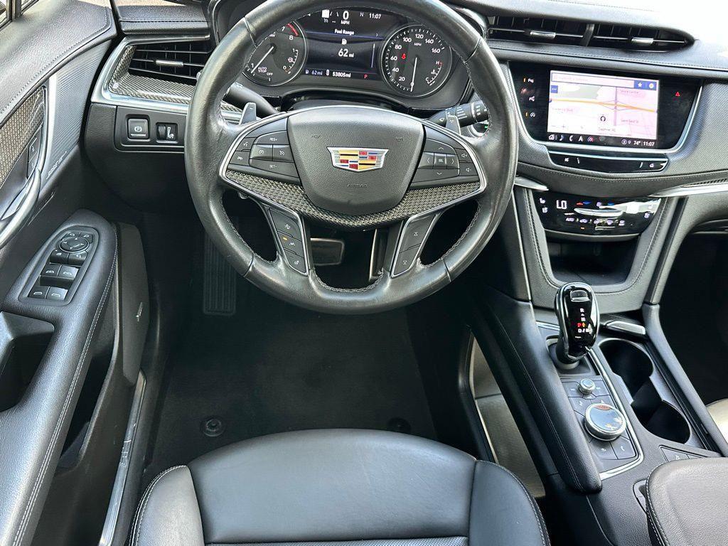 used 2022 Cadillac XT5 car, priced at $30,485