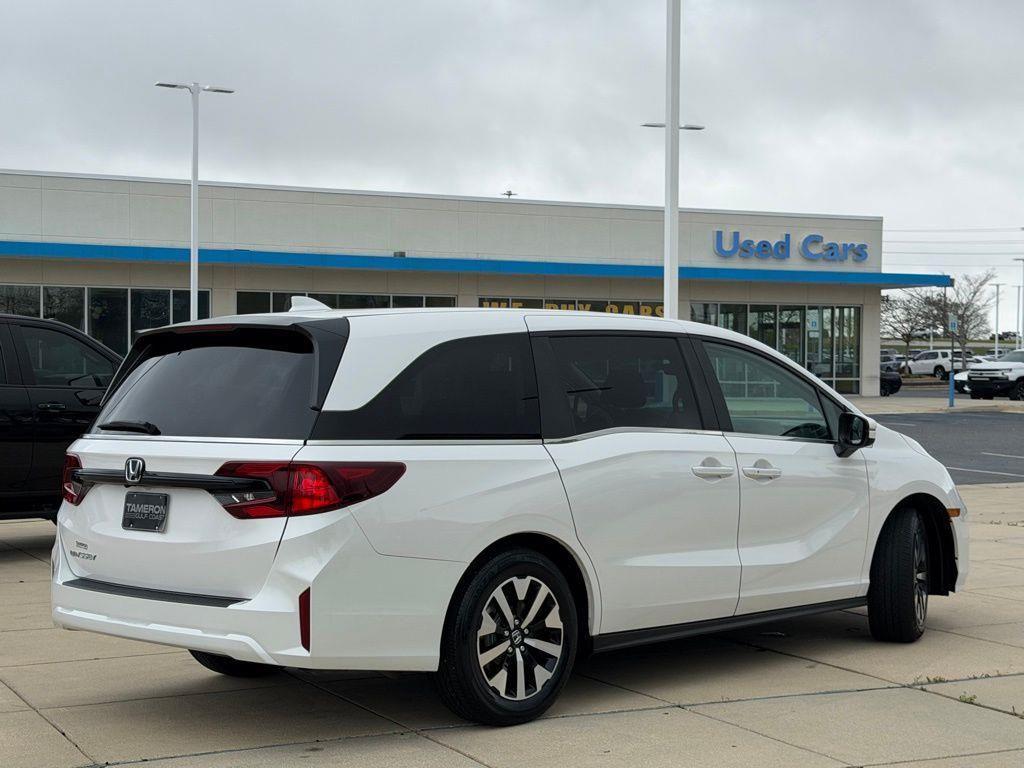 used 2025 Honda Odyssey car, priced at $37,500