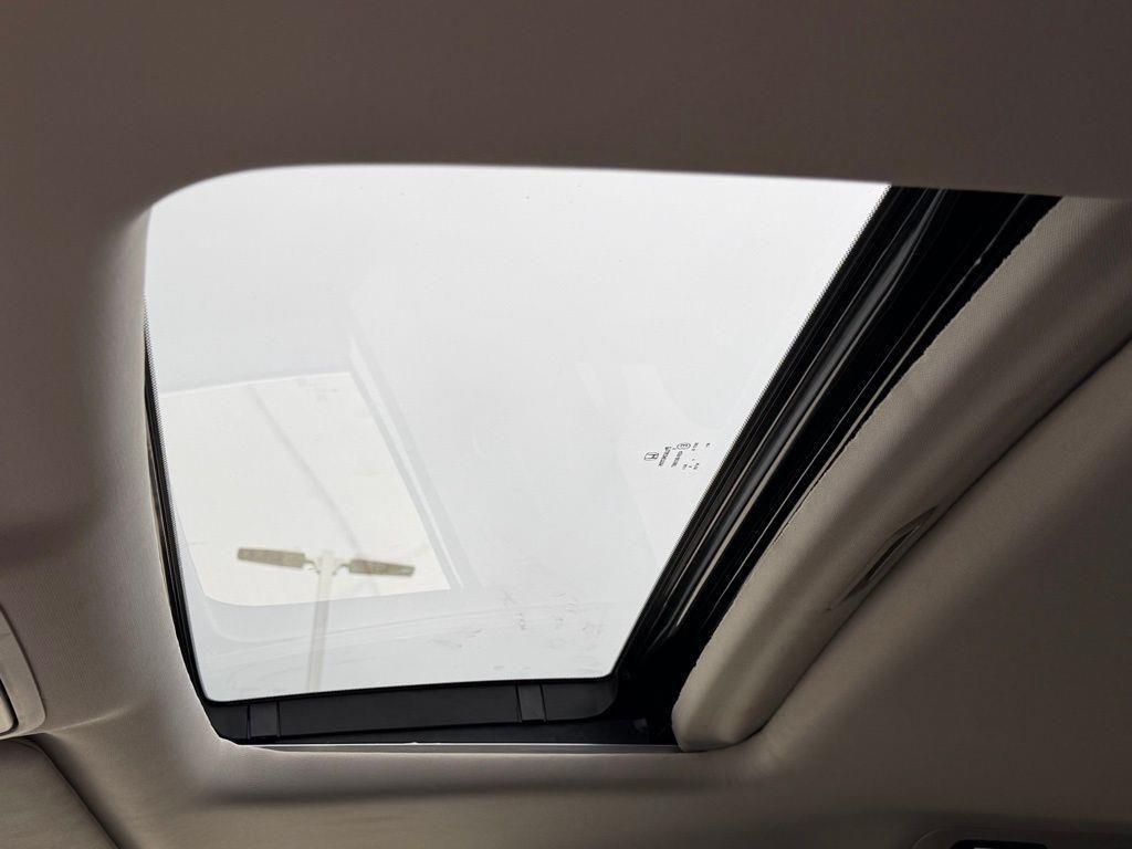 used 2025 Honda Odyssey car, priced at $37,500