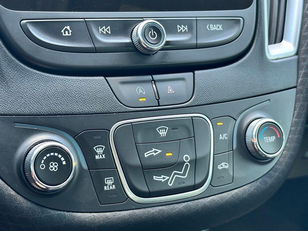 used 2024 Chevrolet Malibu car, priced at $20,546