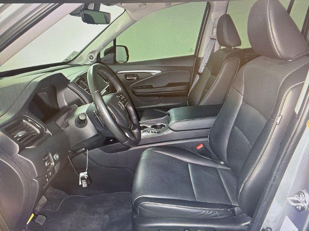 used 2024 Honda Ridgeline car, priced at $34,037