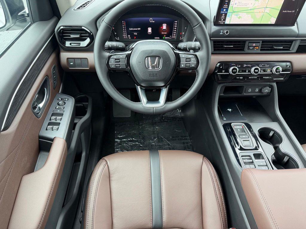 new 2026 Honda Pilot car, priced at $55,093