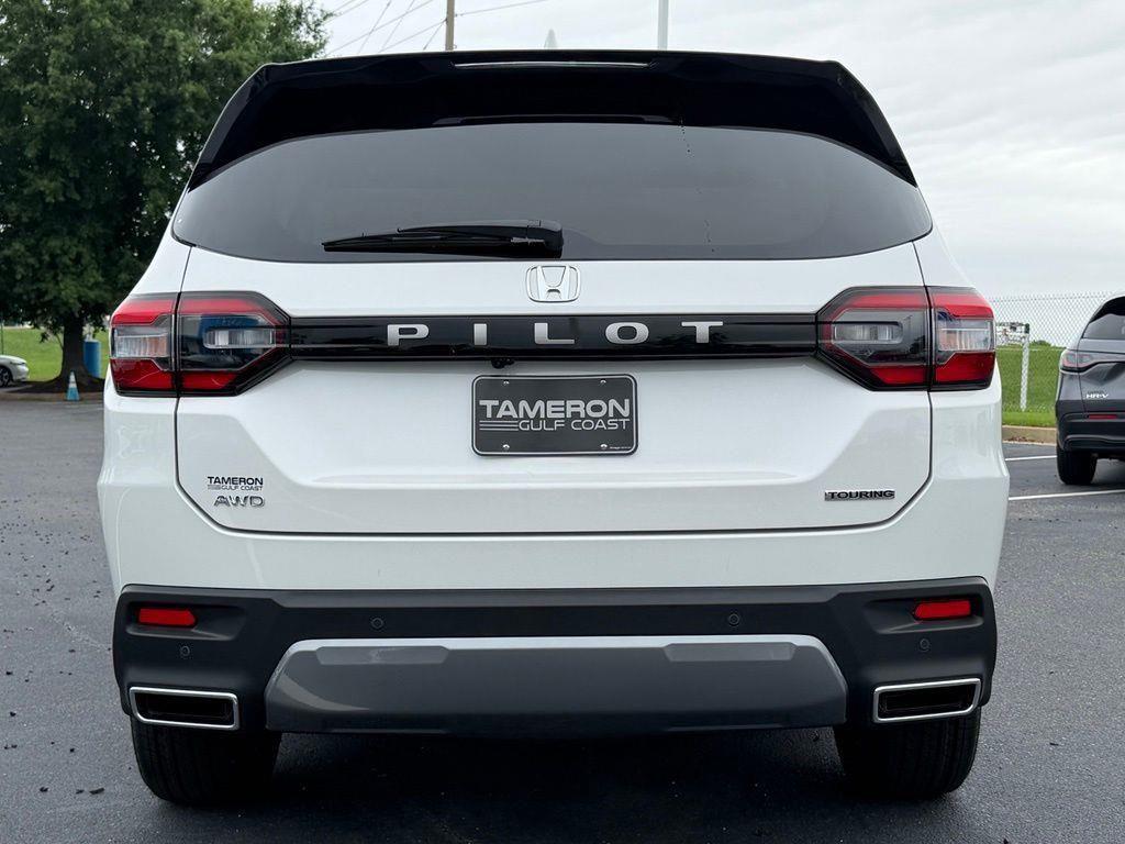 new 2026 Honda Pilot car, priced at $55,093