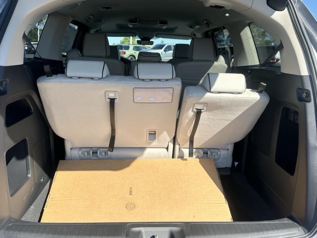 new 2026 Honda Odyssey car, priced at $48,990