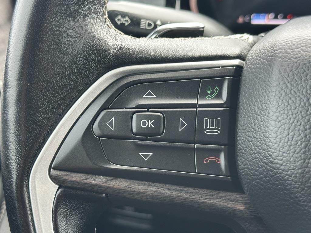 used 2022 Jeep Grand Cherokee L car, priced at $25,000