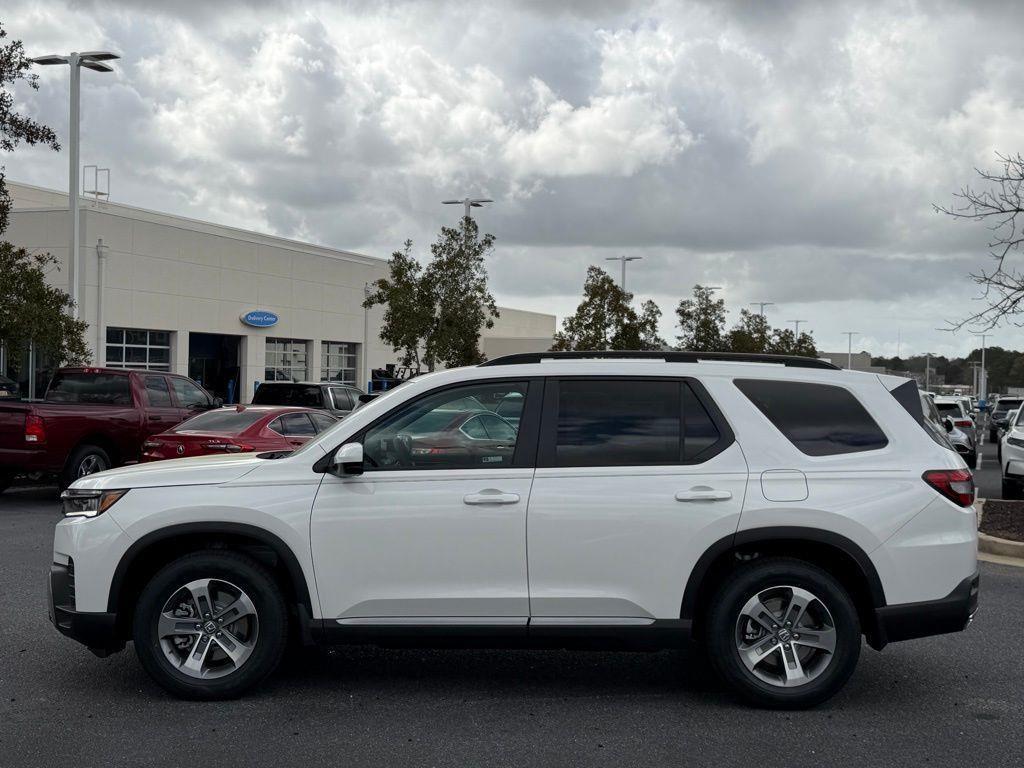 new 2026 Honda Pilot car, priced at $46,445