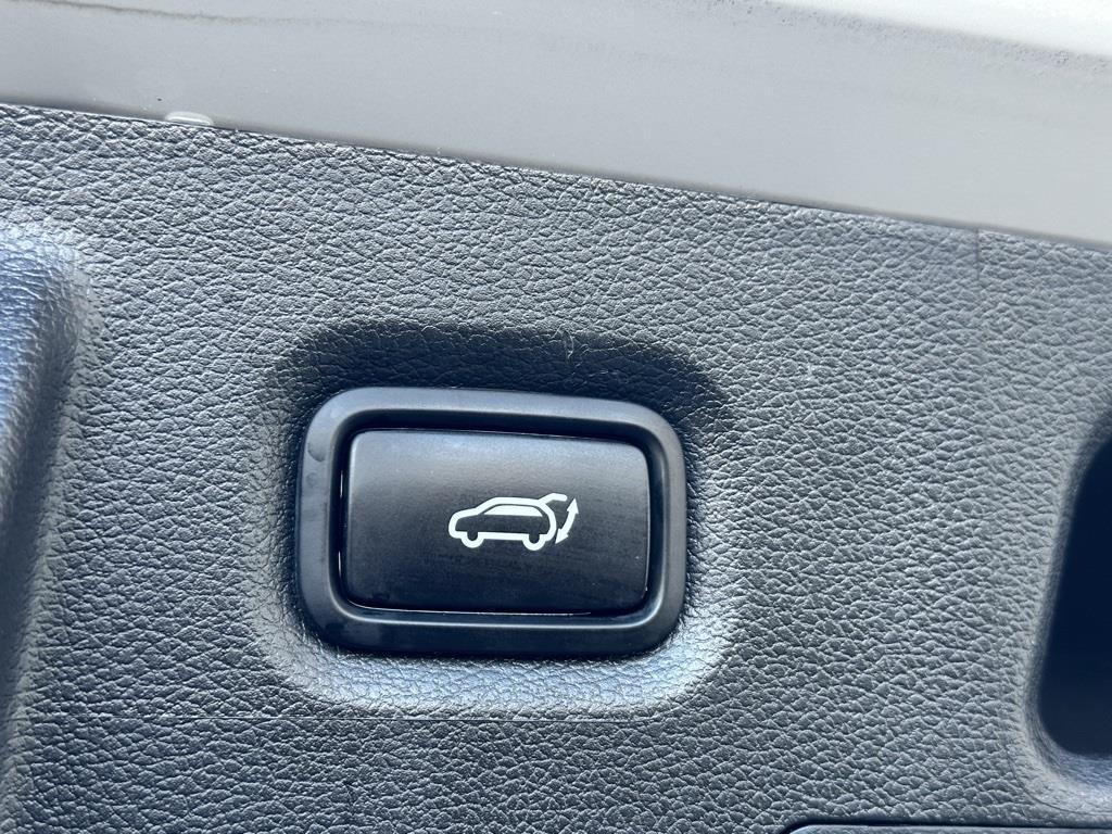 used 2022 Hyundai Santa Fe car, priced at $22,359