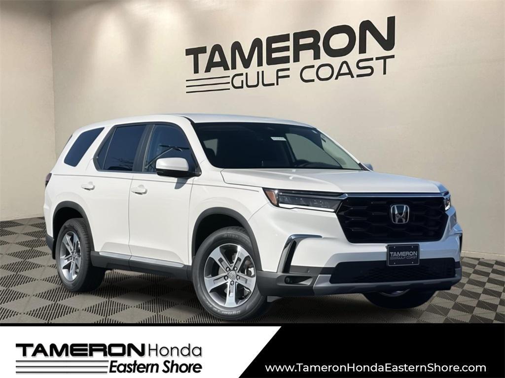 new 2025 Honda Pilot car, priced at $46,780