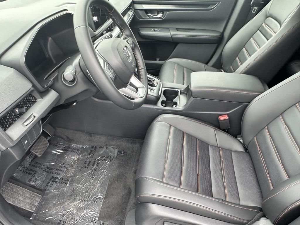 new 2026 Honda CR-V Hybrid car, priced at $39,630