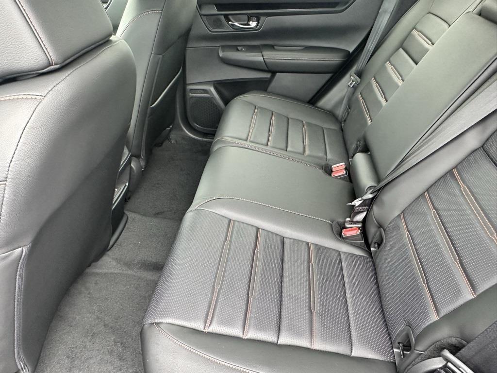 new 2026 Honda CR-V Hybrid car, priced at $39,630