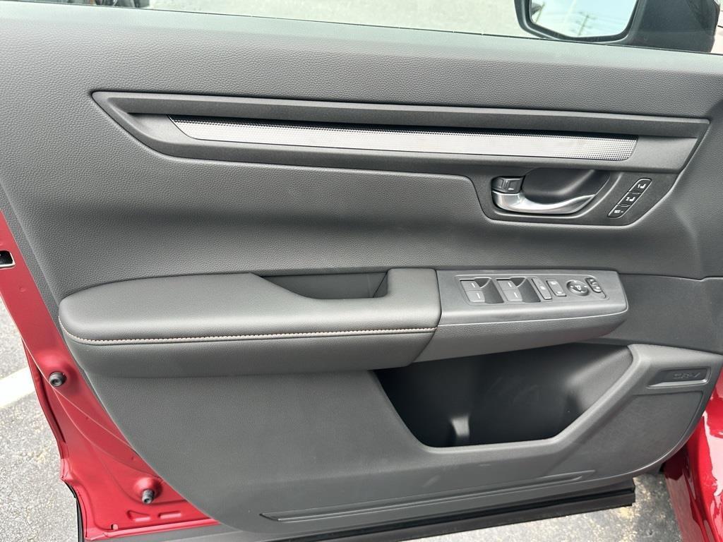 new 2026 Honda CR-V Hybrid car, priced at $39,630