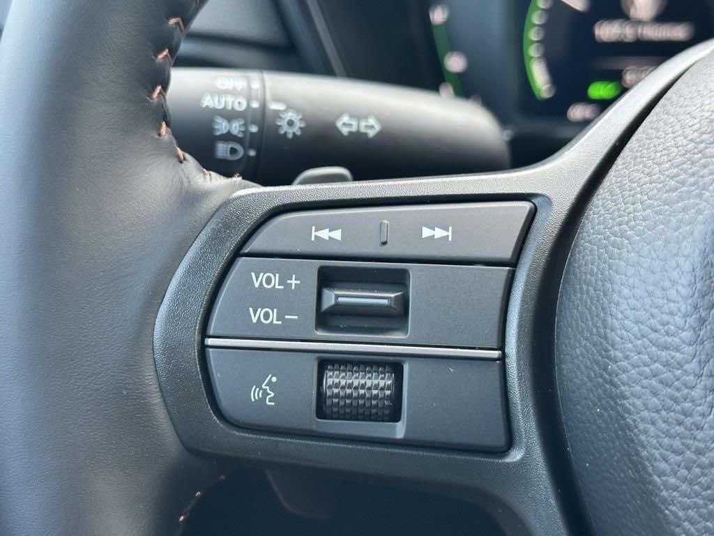 used 2026 Honda CR-V Hybrid car, priced at $36,563