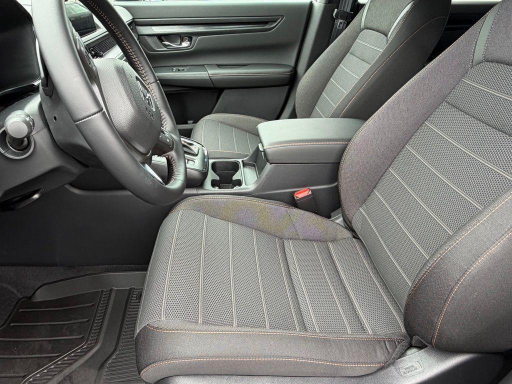 new 2026 Honda CR-V Hybrid car, priced at $36,535
