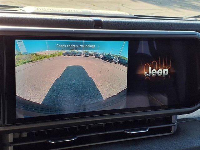 new 2025 Jeep Wrangler car, priced at $43,592