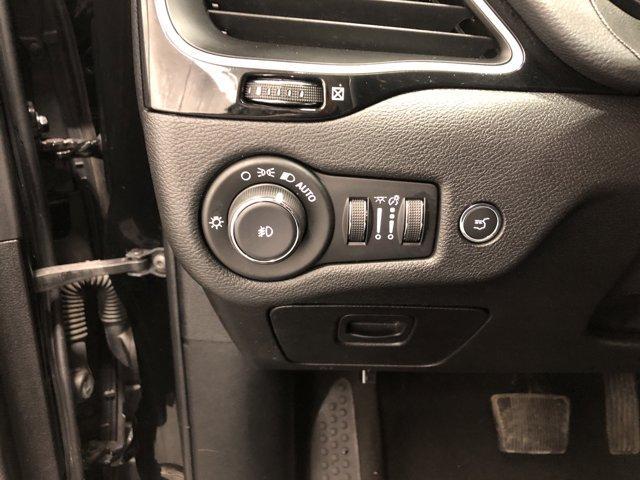 used 2020 Jeep Cherokee car, priced at $18,988