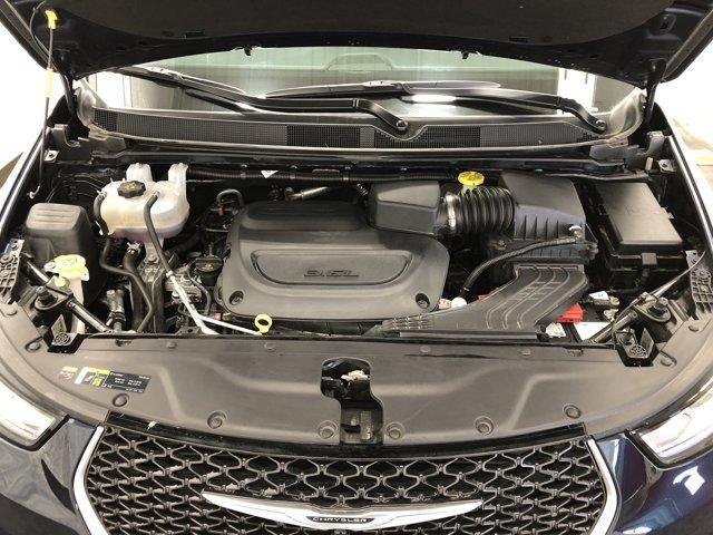 used 2024 Chrysler Pacifica car, priced at $43,988