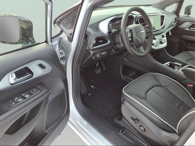 new 2026 Chrysler Pacifica car, priced at $49,441