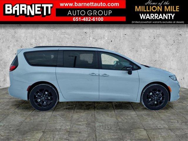 new 2026 Chrysler Pacifica car, priced at $49,441