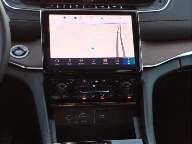 new 2025 Jeep Grand Cherokee L car, priced at $57,947