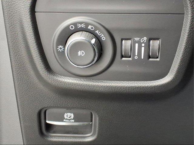 new 2025 Jeep Grand Cherokee L car, priced at $57,947